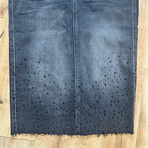 NWT JUDY BLUE Dazzle Denim Rhinestone Black Midi Skirt Size Small - Picture 6 of 13